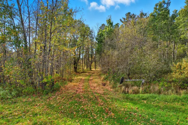 $889,777 | 6281 24th Avenue Northwest, Walker, MN 56484