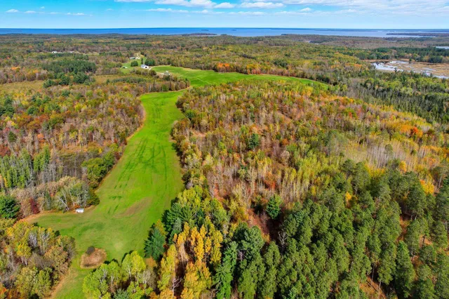 $889,777 | 6281 24th Avenue Northwest, Walker, MN 56484