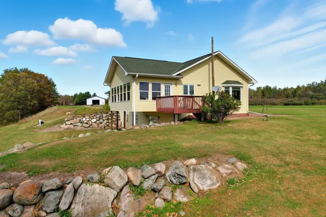 $889,777 | 6281 24th Avenue Northwest, Walker, MN 56484