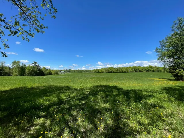 $889,777 | 6281 24th Avenue Northwest, Walker, MN 56484