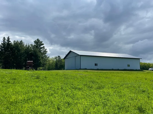 $889,777 | 6281 24th Avenue Northwest, Walker, MN 56484