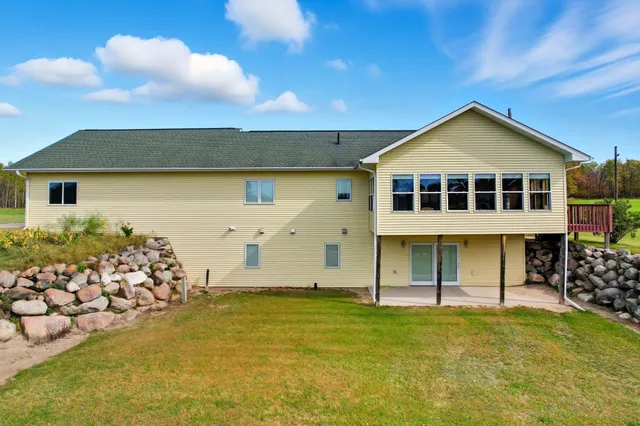 $889,777 | 6281 24th Avenue Northwest, Walker, MN 56484