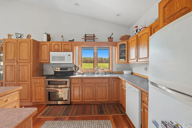 $889,777 | 6281 24th Avenue Northwest, Walker, MN 56484