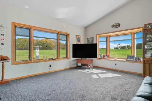 $889,777 | 6281 24th Avenue Northwest, Walker, MN 56484