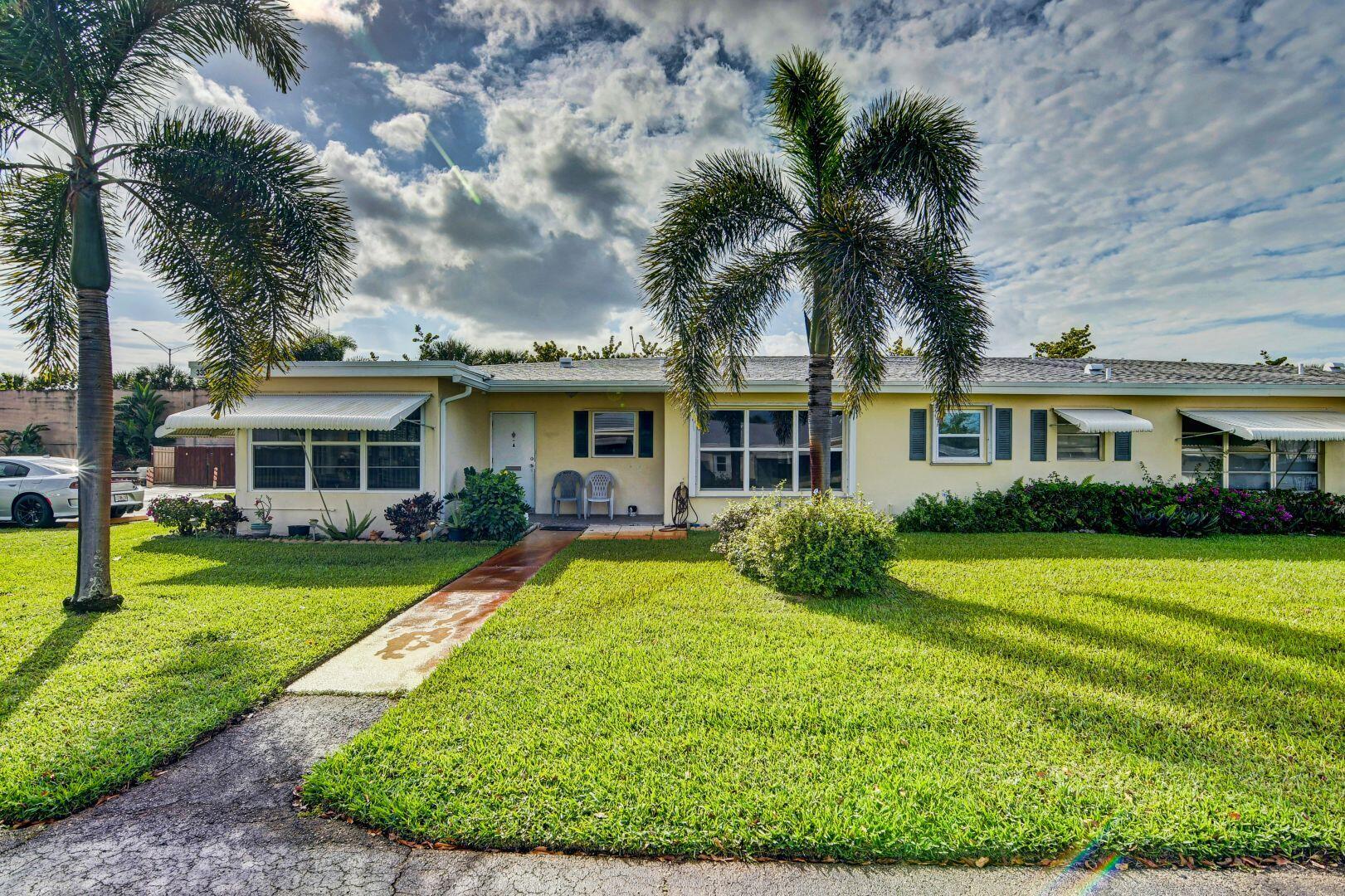 3301 Valley Road, Unit B Boynton Beach, FL 33435 - Photo 3 of 27 FRONT
