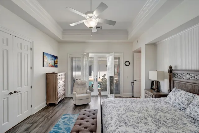 a view of a garden with an outdoor space