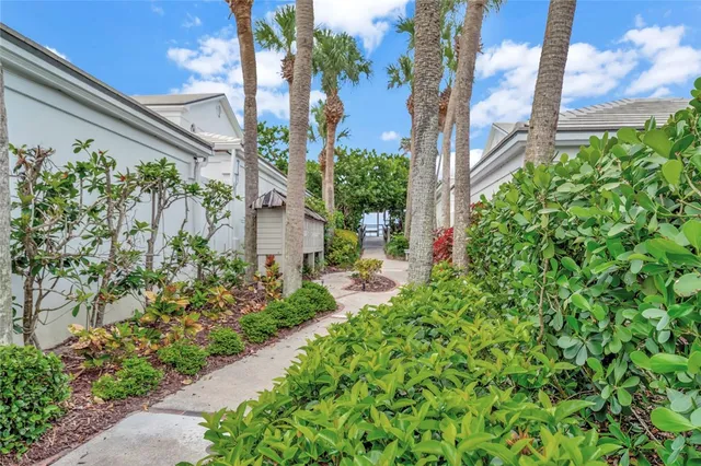 $3,000,000 | 902 Orchid Point Way, Vero Beach, FL 32963