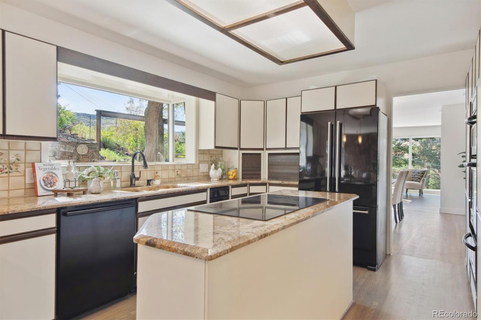 14990 Foothill Road Golden, CO 80401 - Photo 9 of 48