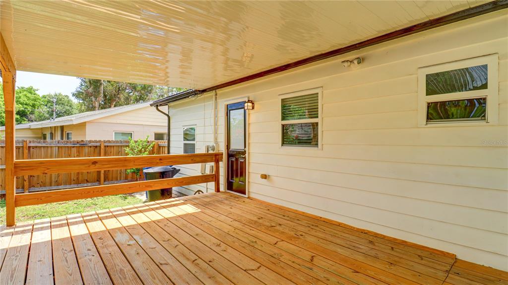 8110 Diagonal Road North St. Petersburg, FL 33702 - Photo 40 of 55