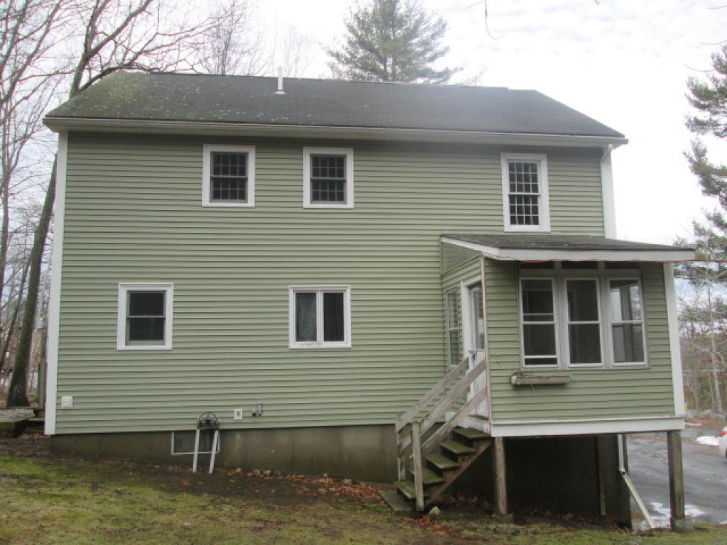 143 Mammoth Road Hooksett, NH 03106 - Photo 13 of 13