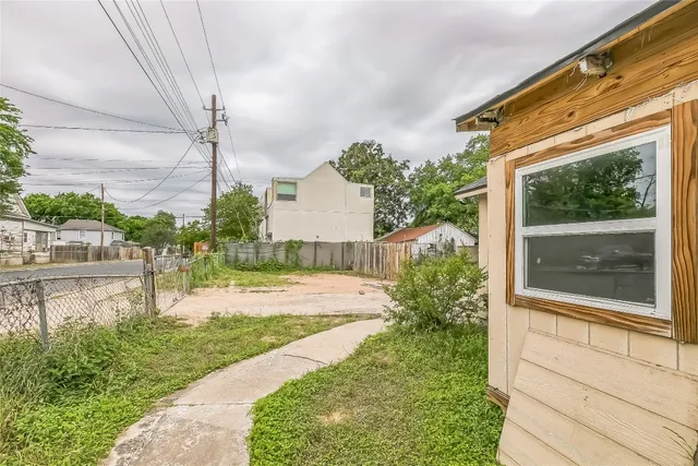 $259,000 | 6206 Ponca Street, Austin, TX 78741