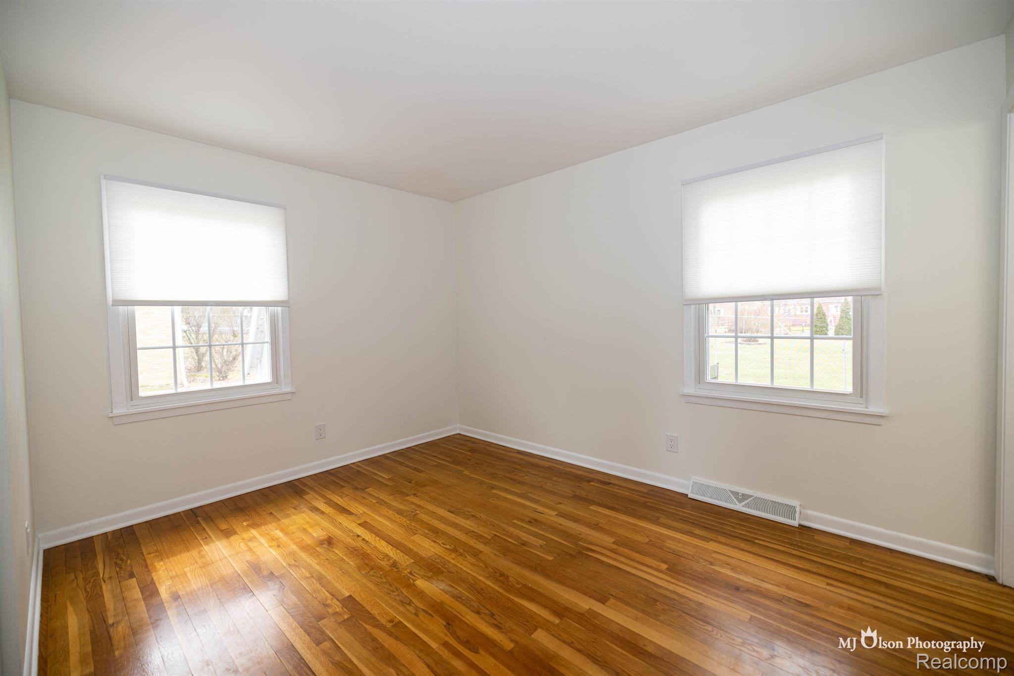 568 Robinson Road Jackson, MI 49203 - Photo 22 of 51 Gallery Image 22