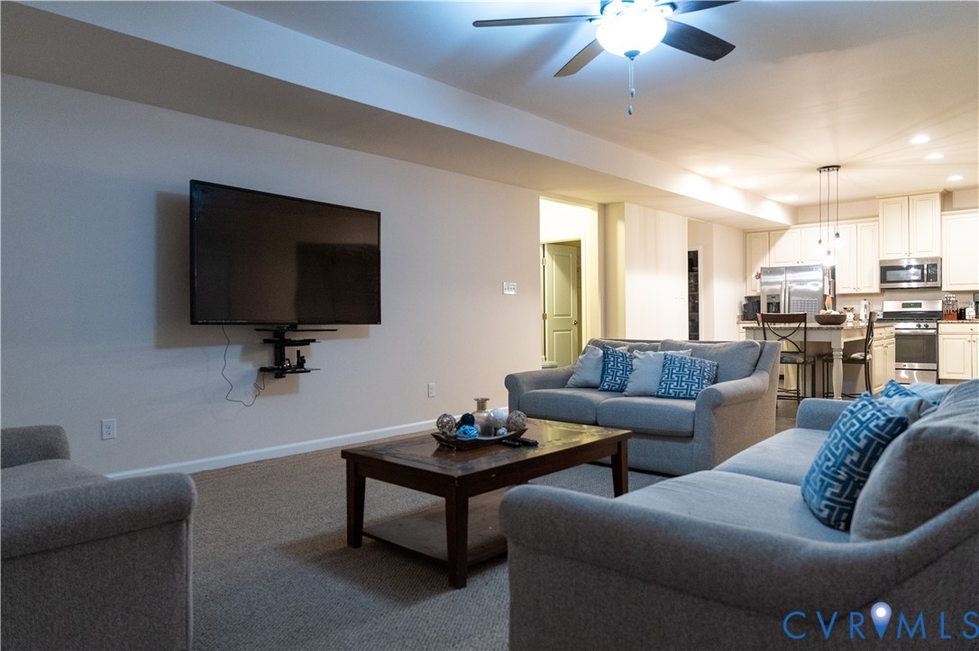 1525 Miners Trail Road Midlothian, VA 23114 - Photo 2 of 31