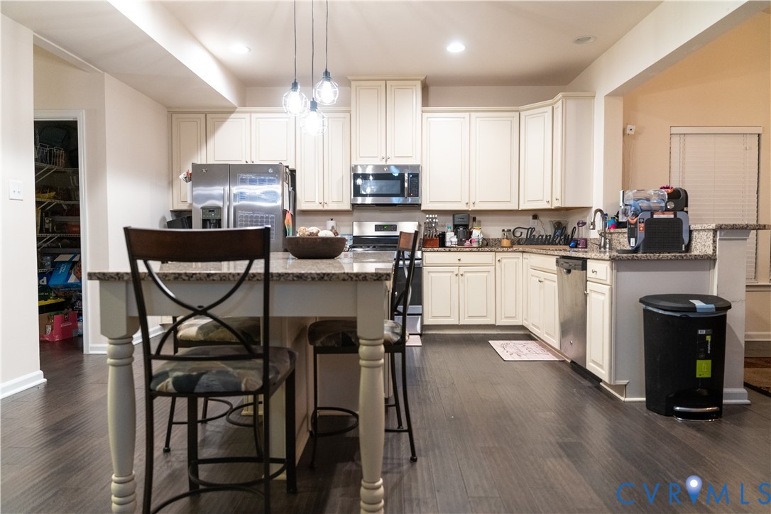 1525 Miners Trail Road Midlothian, VA 23114 - Photo 3 of 31