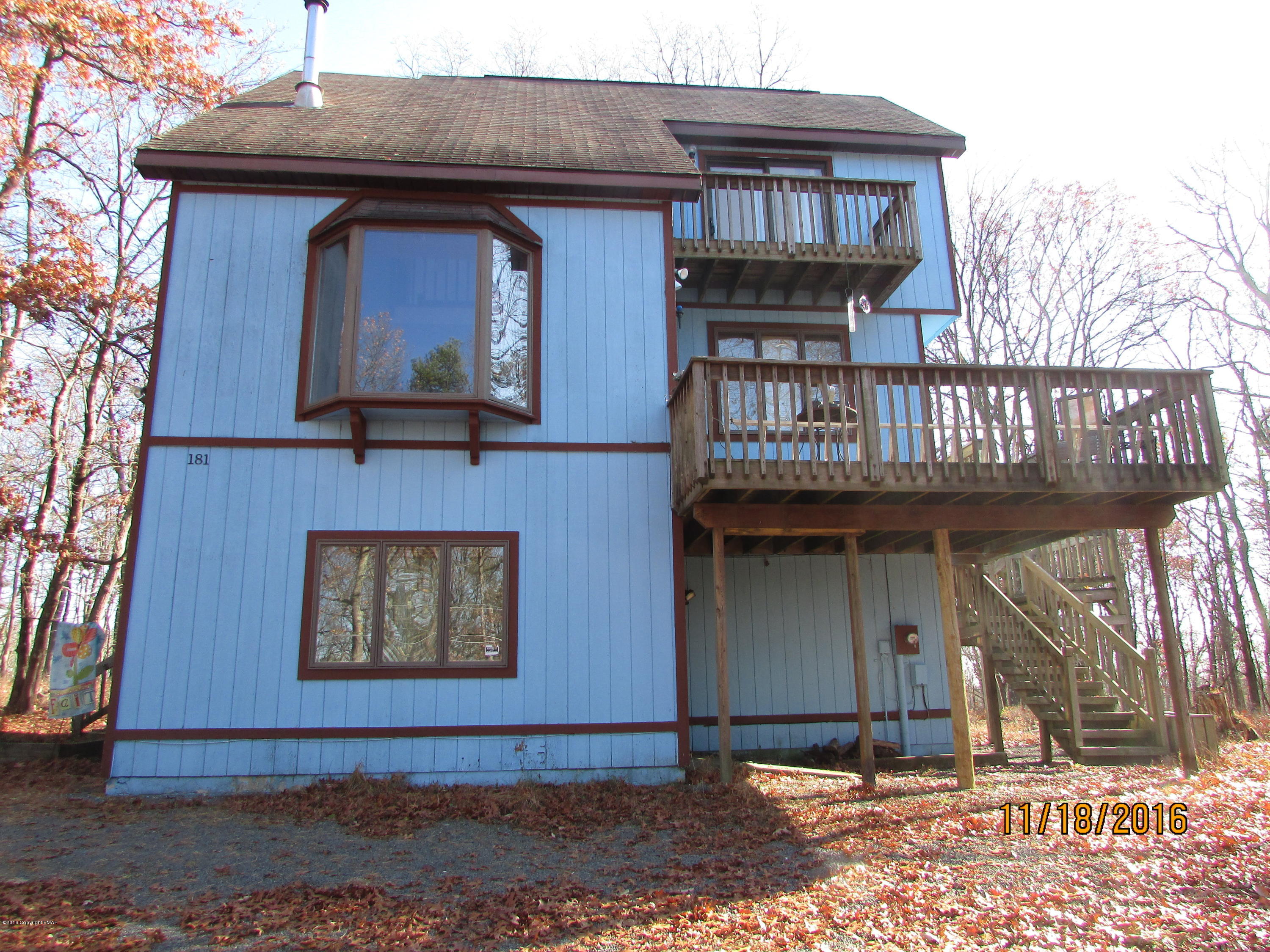 181 Doe Loop Bushkill, PA 18324 - Photo 1 of 34 181 Doe Loop Exterior