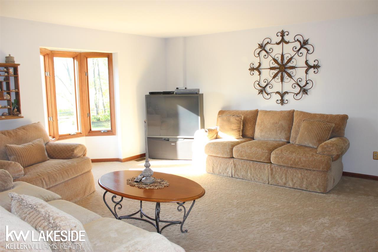 7999 30 Mile Road Washington, MI 48095 - Photo 26 of 47 31338446-25.JPG