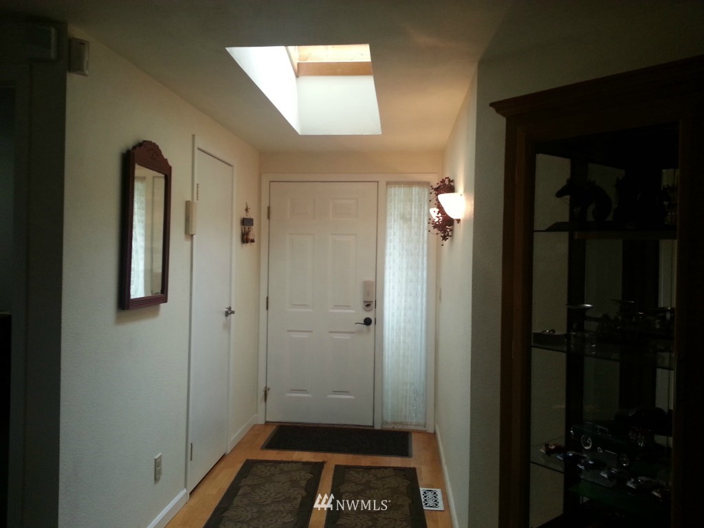 7536 187th Avenue Southwest Rochester, WA 98579 - Photo 9 of 21 Gallery Image 9