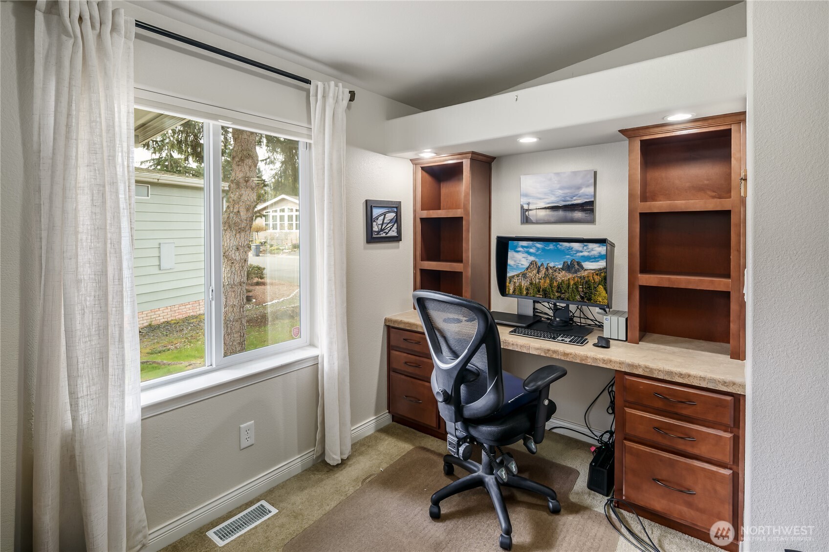 815 124th Street Southwest Everett, WA 98204 - Photo 15 of 40