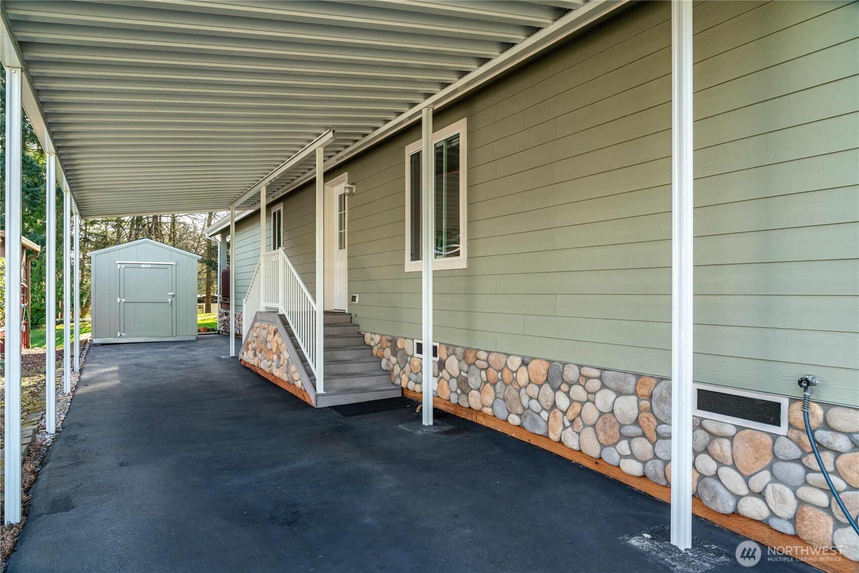 815 124th Street Southwest Everett, WA 98204 - Photo 24 of 40