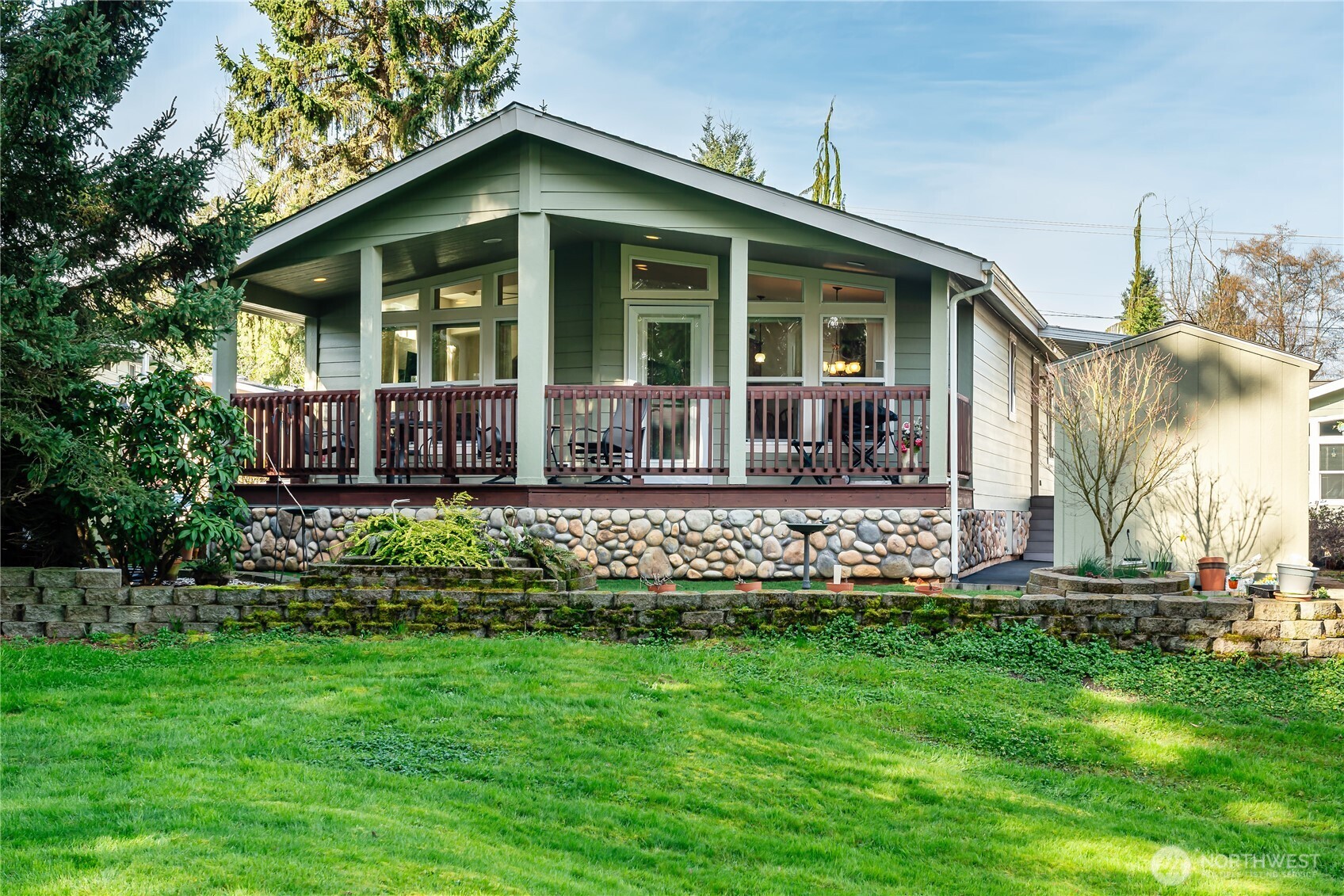 815 124th Street Southwest Everett, WA 98204 - Photo 8 of 40