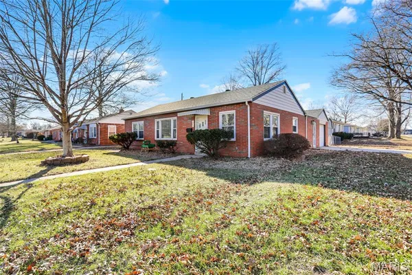 $255,000 | 1403 Madison Avenue, Edwardsville, IL 62025