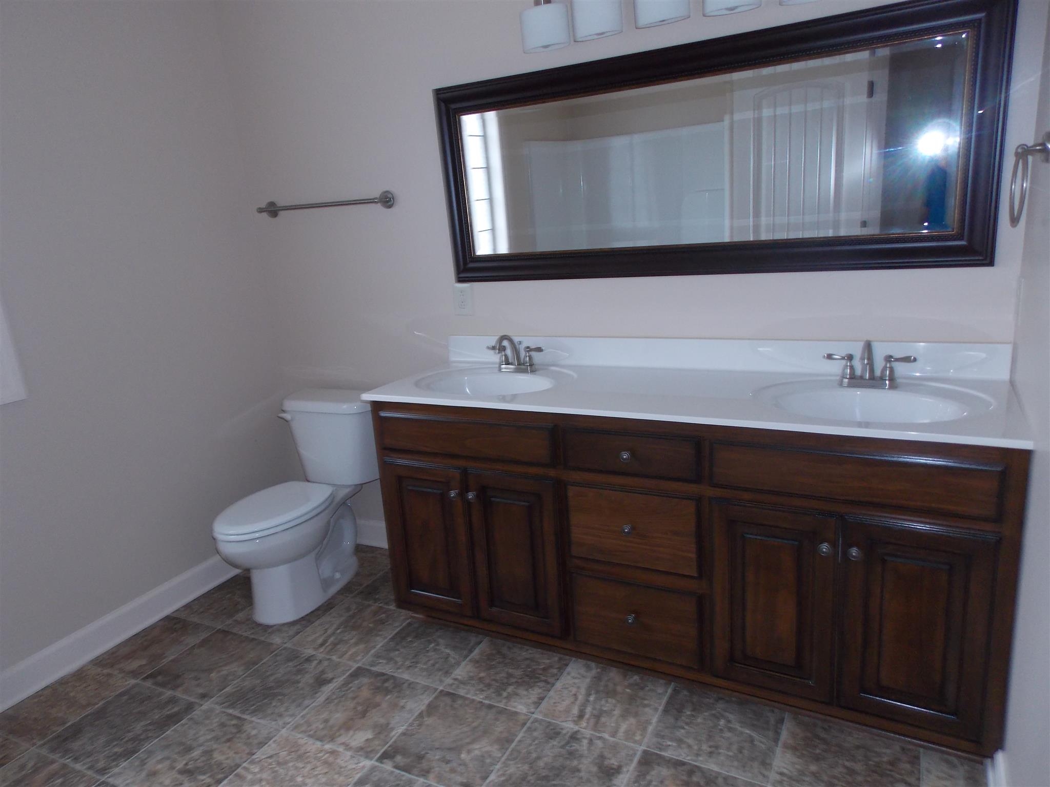 628 Briarhill Road Lebanon, TN 37087 - Photo 12 of 17 Gallery Image 12