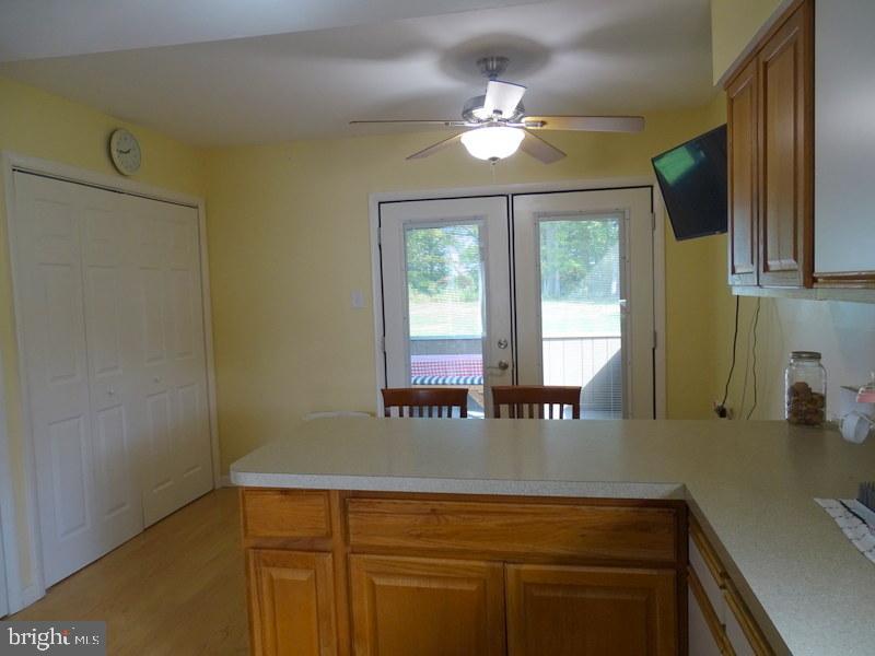 60 Spring Hill Drive Laurel Springs, NJ 08021 - Photo 13 of 35 Kitchen
