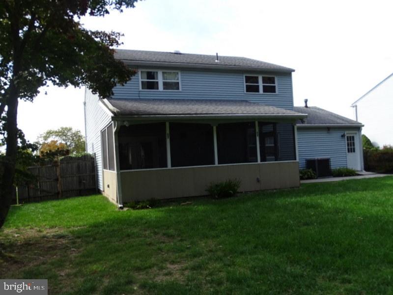 60 Spring Hill Drive Laurel Springs, NJ 08021 - Photo 32 of 35 Exterior Back