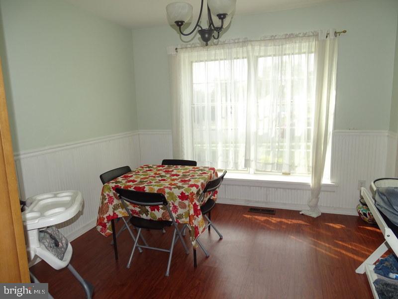 60 Spring Hill Drive Laurel Springs, NJ 08021 - Photo 9 of 35 Dining Room