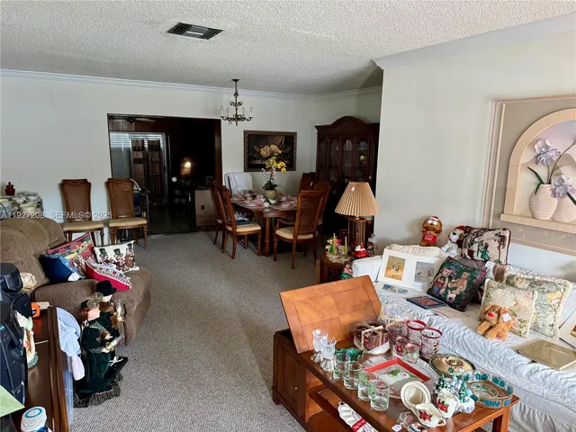 $675,000 | 6341 Tamiami Canal Road, Miami, FL 33126