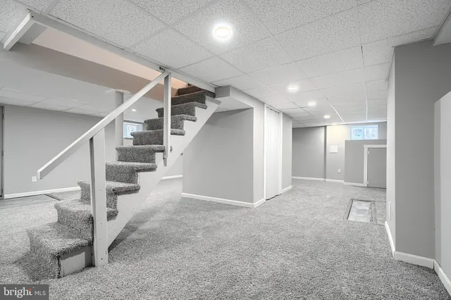 a view of entryway and hall