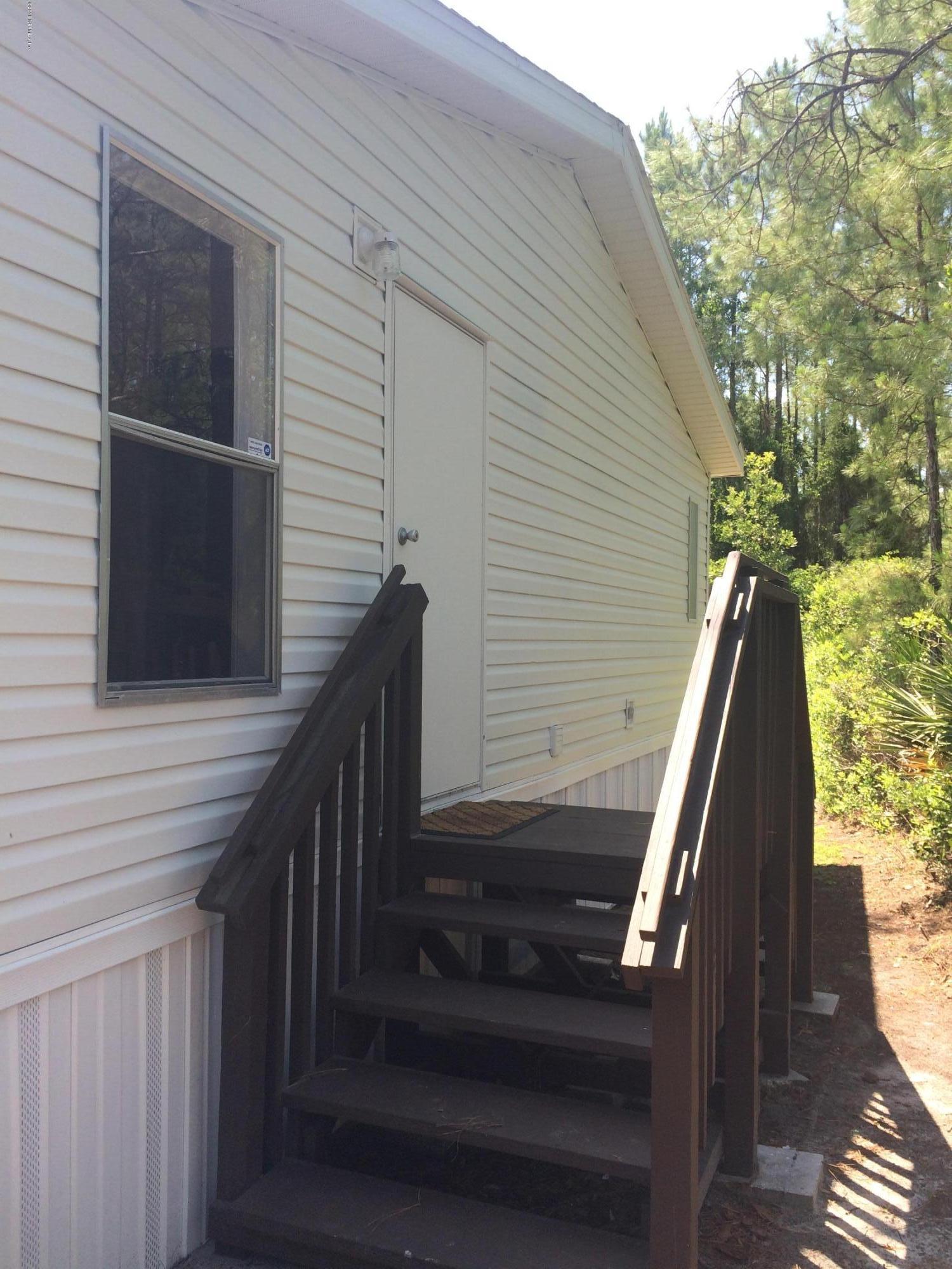 12442 Shark Road West Jacksonville, FL 32226 - Photo 2 of 19 image