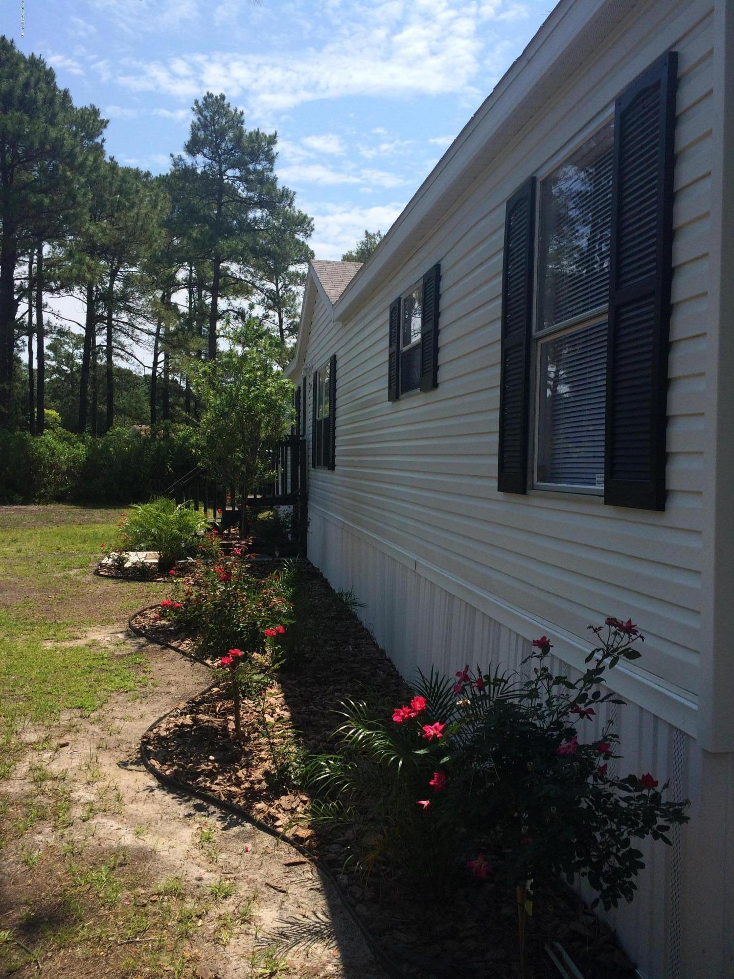 12442 Shark Road West Jacksonville, FL 32226 - Photo 3 of 19 image