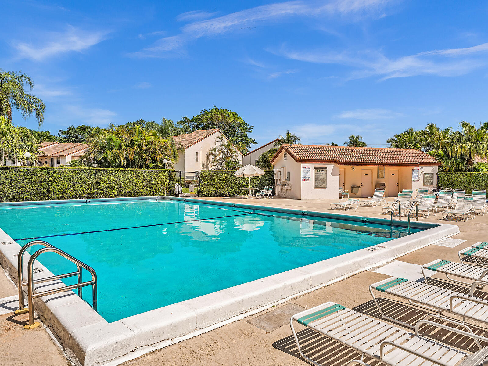 22112 Palms Way, Unit 101 Boca Raton, FL 33433 - Photo 29 of 35 DSC00371