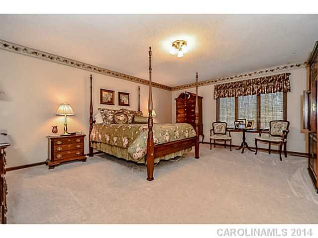 1611 Little Rock Road Charlotte, NC 28214 - Photo 8 of 16