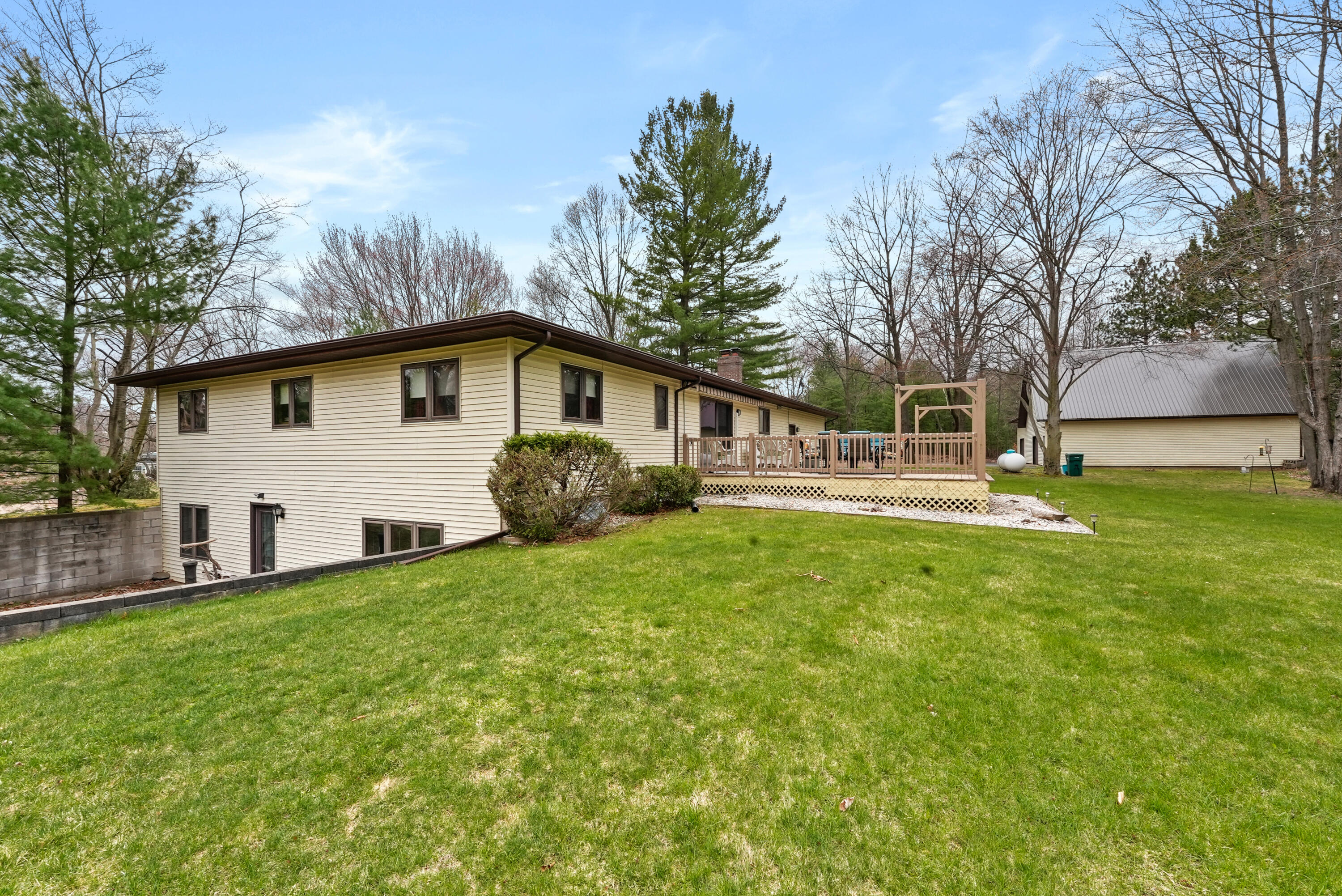 10170 West Cadillac Road Cadillac, MI 49601 - Photo 44 of 62 DSC01639