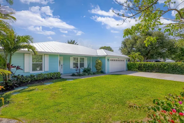 $759,000 | 10600 Southeast Gomez Avenue, Hobe Sound, FL 33455