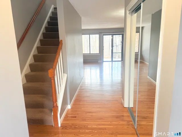 $235,000 | 45 Mountain Laurel Court, Unit 45, Cromwell, CT 06416