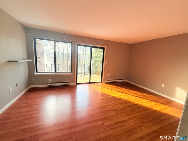 $235,000 | 45 Mountain Laurel Court, Unit 45, Cromwell, CT 06416