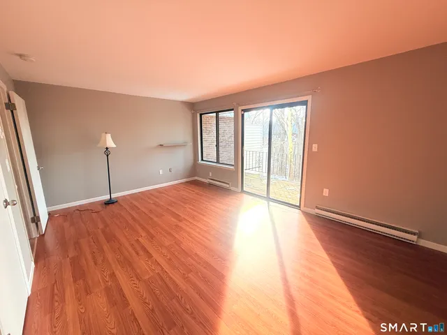 $235,000 | 45 Mountain Laurel Court, Unit 45, Cromwell, CT 06416