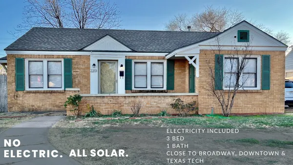 $1,350 | 2201 28th Street, Unit FRONT, Lubbock, TX 79411