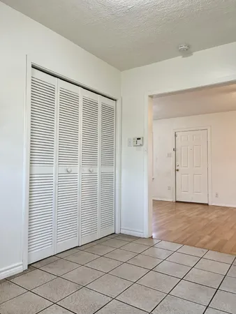 $1,350 | 2201 28th Street, Unit FRONT, Lubbock, TX 79411