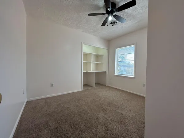 $1,350 | 2201 28th Street, Unit FRONT, Lubbock, TX 79411