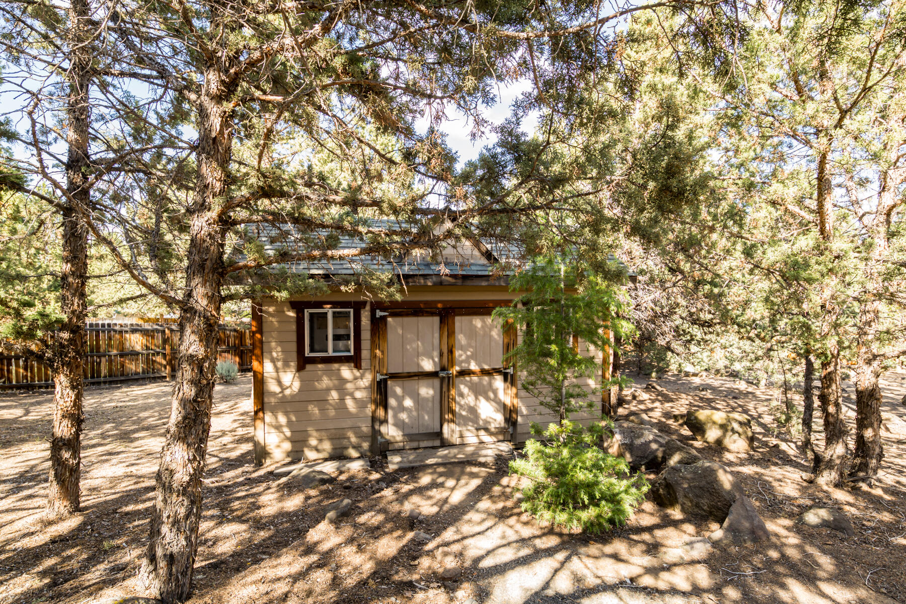 3740 Southwest 35th Street Redmond, OR 97756 - Photo 44 of 51 JH5_2442