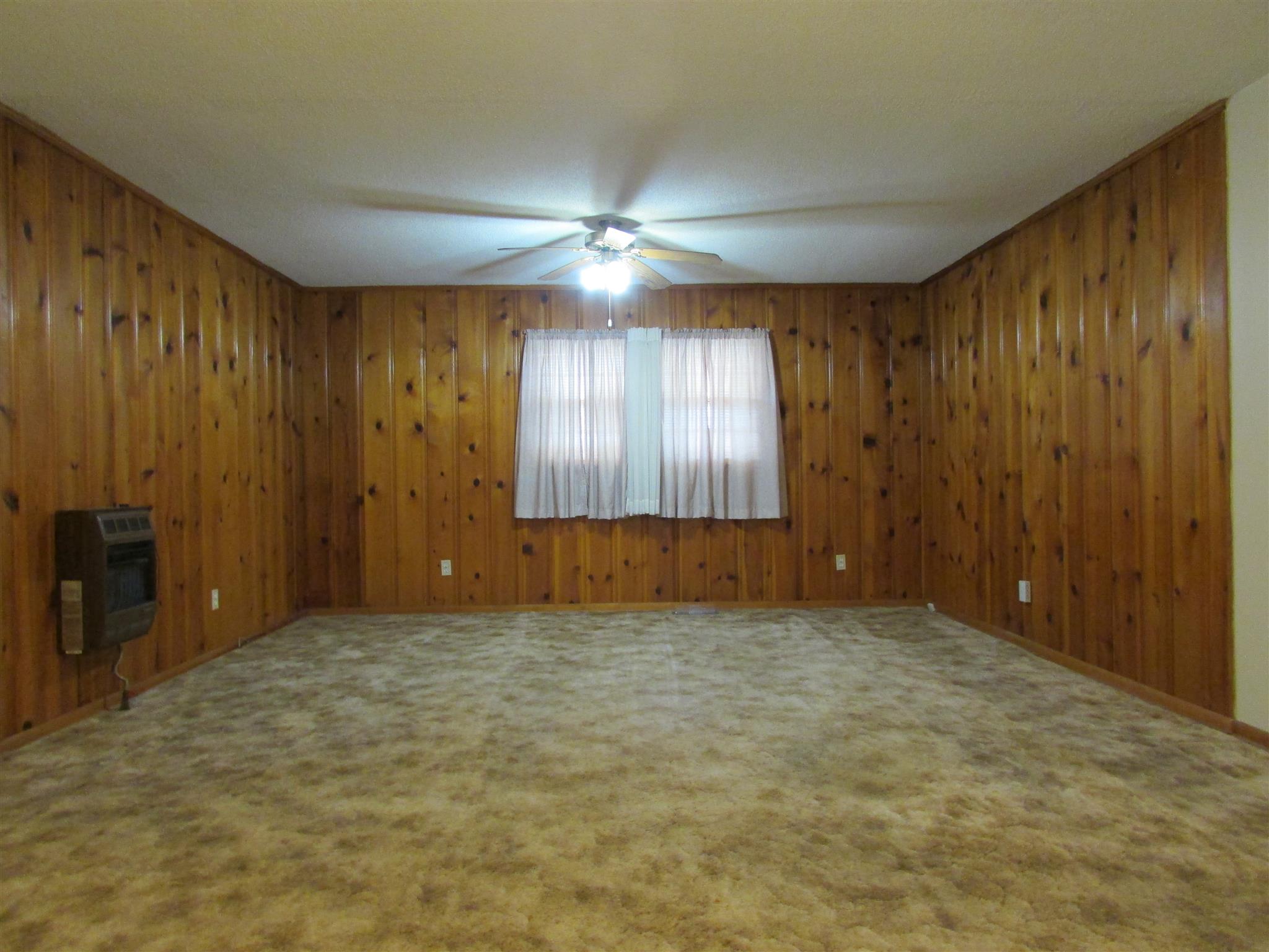 208 Cobb Road Tullahoma, TN 37388 - Photo 4 of 16 Gallery Image 4