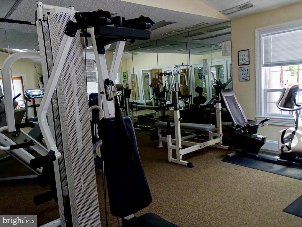 81 Cranmer Road Bayville, NJ 08721 - Photo 37 of 44 Gallery Image 37