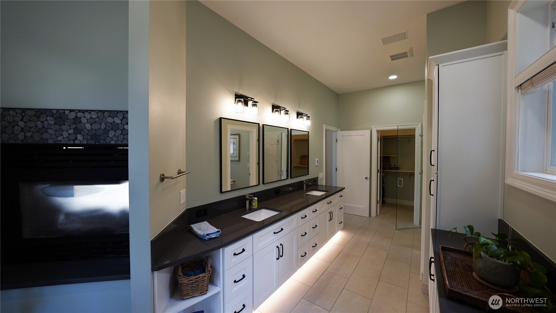 7240 Holmes Island Road Southeast Lacey, WA 98503 - Photo 19 of 37