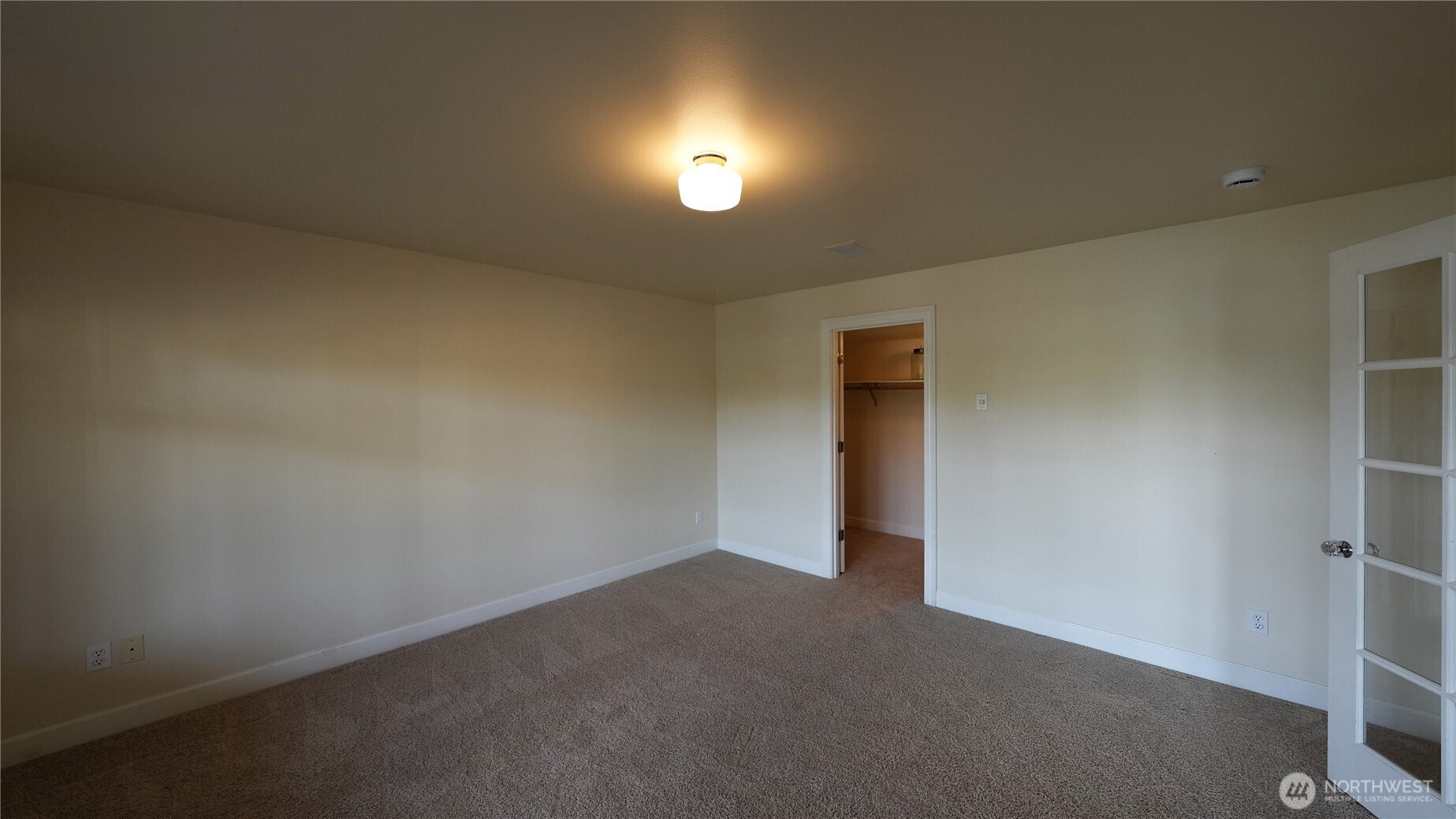 7240 Holmes Island Road Southeast Lacey, WA 98503 - Photo 31 of 37