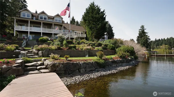 $1,690,000 | 7240 Holmes Island Road Southeast, Lacey, WA 98503