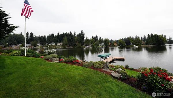 $1,690,000 | 7240 Holmes Island Road Southeast, Lacey, WA 98503